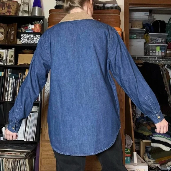 90s Capacity Embroidered Floral Denim Button-Up Shirt Blouse Size M Corduroy - Picture 8 of 13